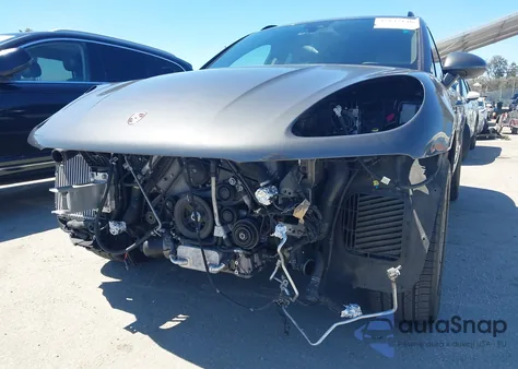 2017 Porsche Macan S from USA, damaged, VIN WP1AB2A5XHLB18747